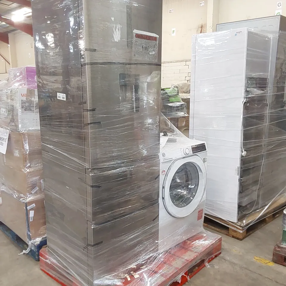 HAIER HTR3619FWMP FREESTANDING COMBI FRIDGE FREEZER AND HOOVER H-WASH 500 FREESTANDING WASHING MACHINE - UNPROCESSED RAW RETURNS