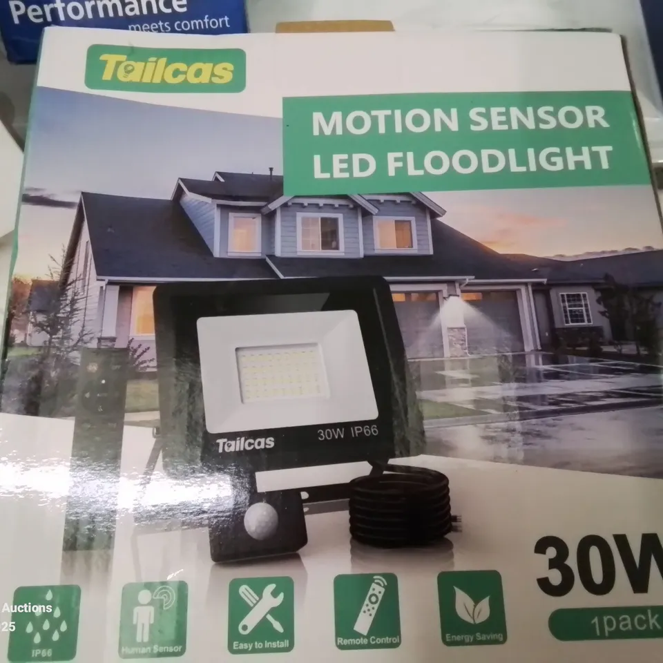 BOX CONTAINING LARGE AMOUNT OF BOXED ELECTRICAL ITEMS TO INCLUDE: SOME HEADPHONES, TONER CARTRIDGES, WIRELESS GAMING CONTROLLER, EARPHONES, LED WAX CANDLE LIGHTS, PHONE CASES ETC.