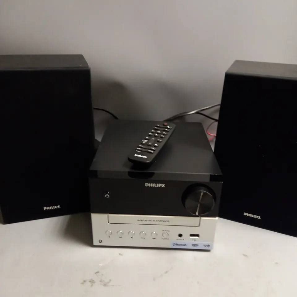 BOXED PHILIPS MICRO MUSIC SYSTEM 3000 SERIES