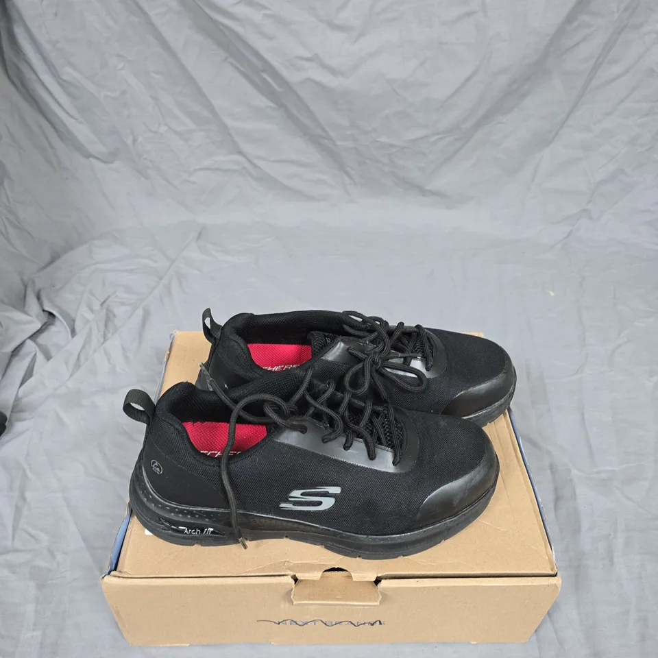 SKECHERS MEN'S WORK SHOES – BLACK, STEEL TOE, SLIP-RESISTANT, UK 8 (US 9, EUR 42)