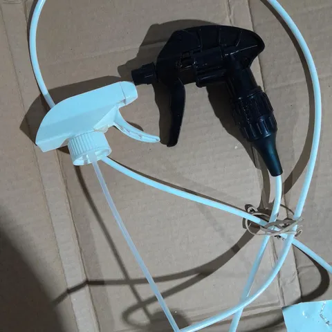 APPROXIMATELY 50 SPRAY BOTTLE TRIGGER IN ASSORTED SIZES