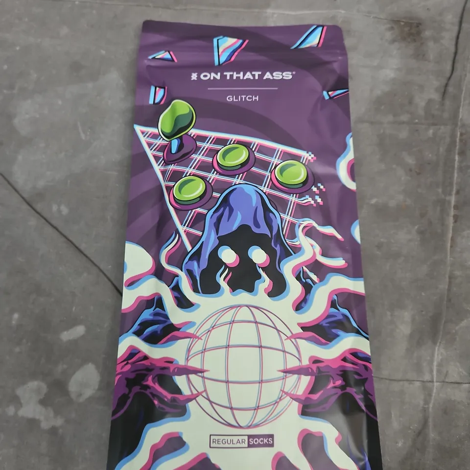 ON THAT ASS GLITCH SOCKS – SIZE 43/46