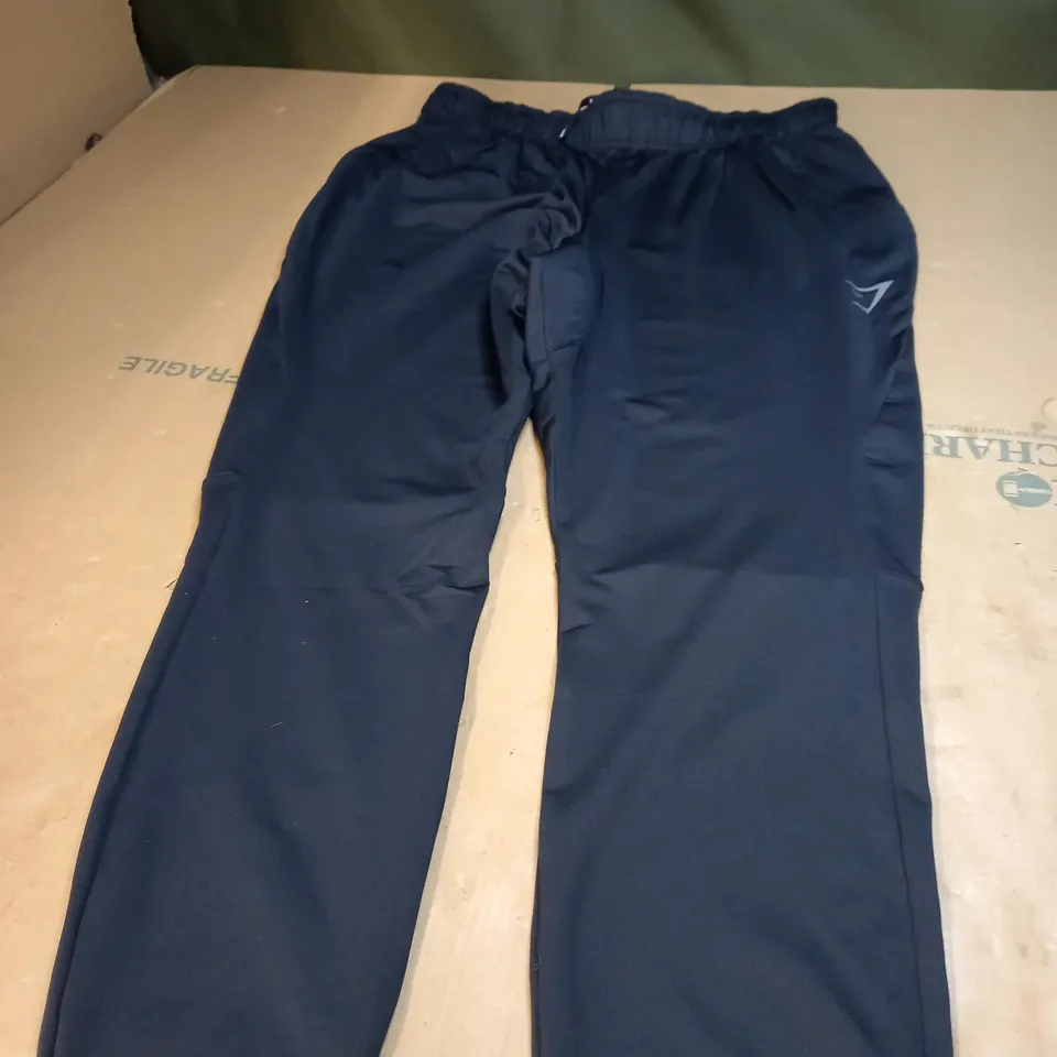 BACK GYMSHARK GYM JOGGERS SIZE M 