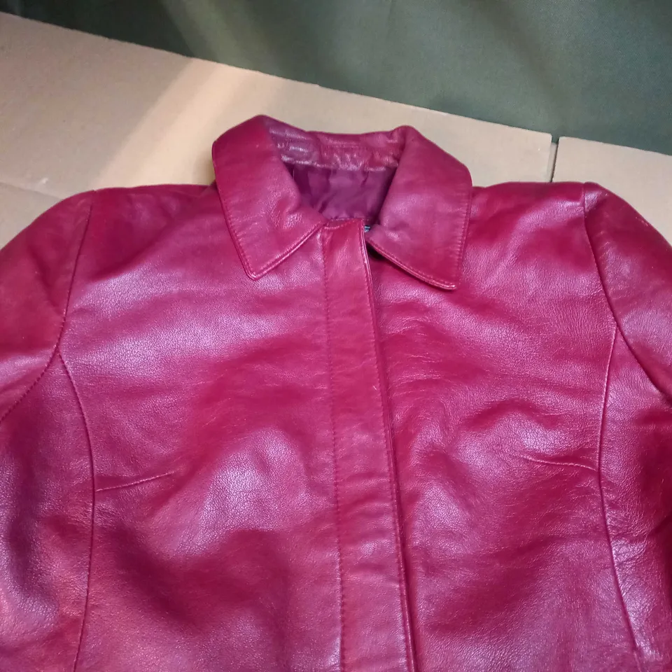 DESIGNER RED FAUX LEATHER JACKET - LARGE