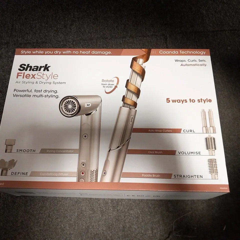 BOXED SHARK FLEX STYLE AIR STYLING AND DRYING SYSTEM