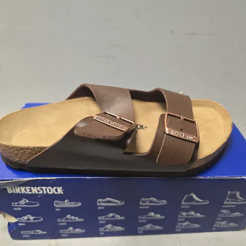 BOXED PAIR OF BIRKENSTOCK ARIZONA BS SHOES IN DARK BROWN - SIZE 41