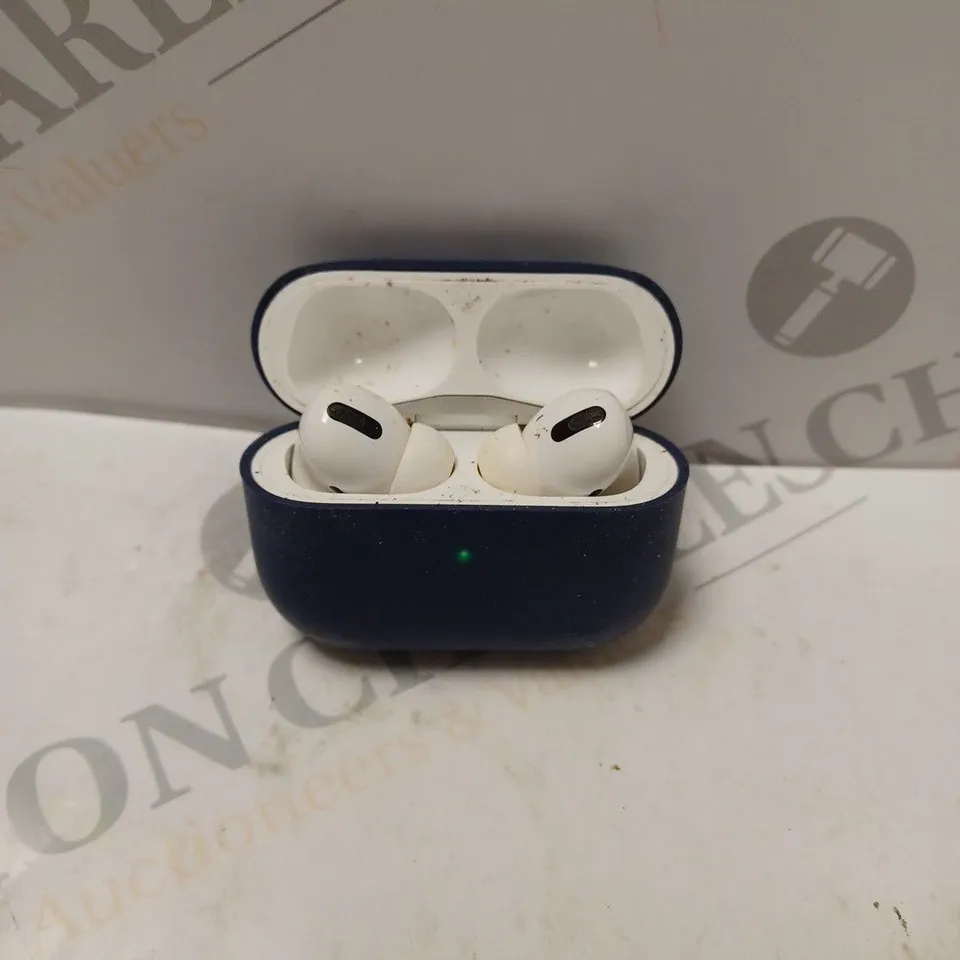 APPLE AIR POD PROS 3RD GEN 