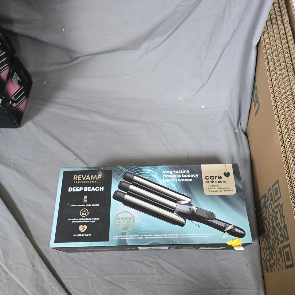 REVAMP PROFESSIONAL DEEP BEACH CERAMIC WAVER – 25MM TRIPLE-BARREL (BOXED)