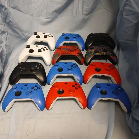 MICROSOFT XBOX WIRELESS CONTROLLERS – ASSORTED COLOURS (14)