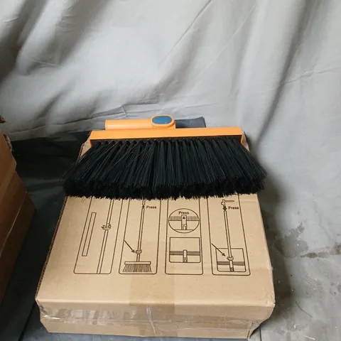 BOXED SOFT BRISTLE SWEEPING BRUSH