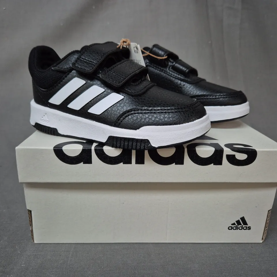 BOXED PAIR OF ADIDAS INFANT'S TENSAUR SPORT 2.0 SHOES IN BLACK/WHITE UK SIZE 7K