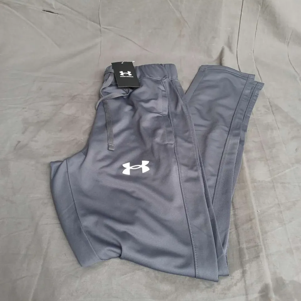 UNDER ARMOUR TRACK PANTS IN CASTLE ROCK SIZE XS