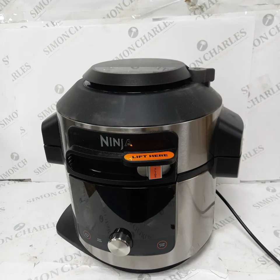 NINJA FOODI MAX SMARTLID 7.5L MULTI COOKER & AIR FRYER