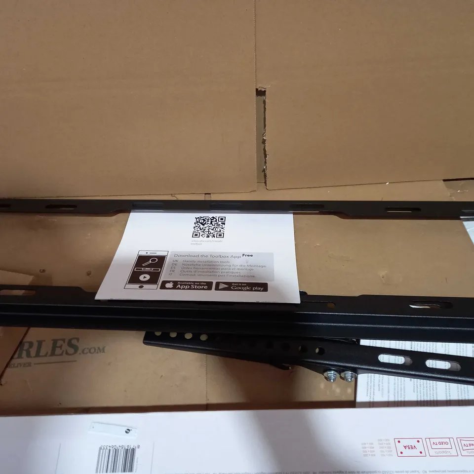 BOXED UNIVERSAL WALL MOUNT SMARTLINE 32 -84"