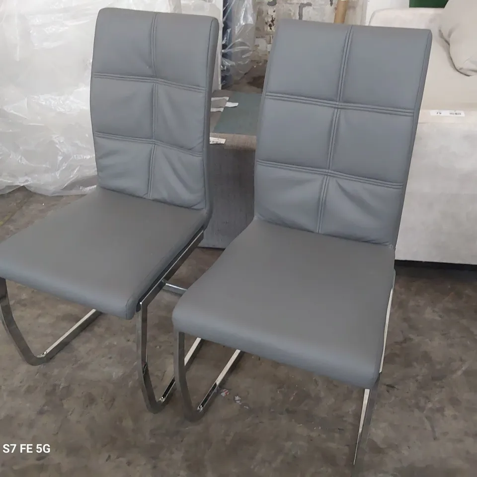PAIR OF DESIGNER UPHOLSTERED DINING CHAIRS CHARCOAL PU ON CHROME FRAME
