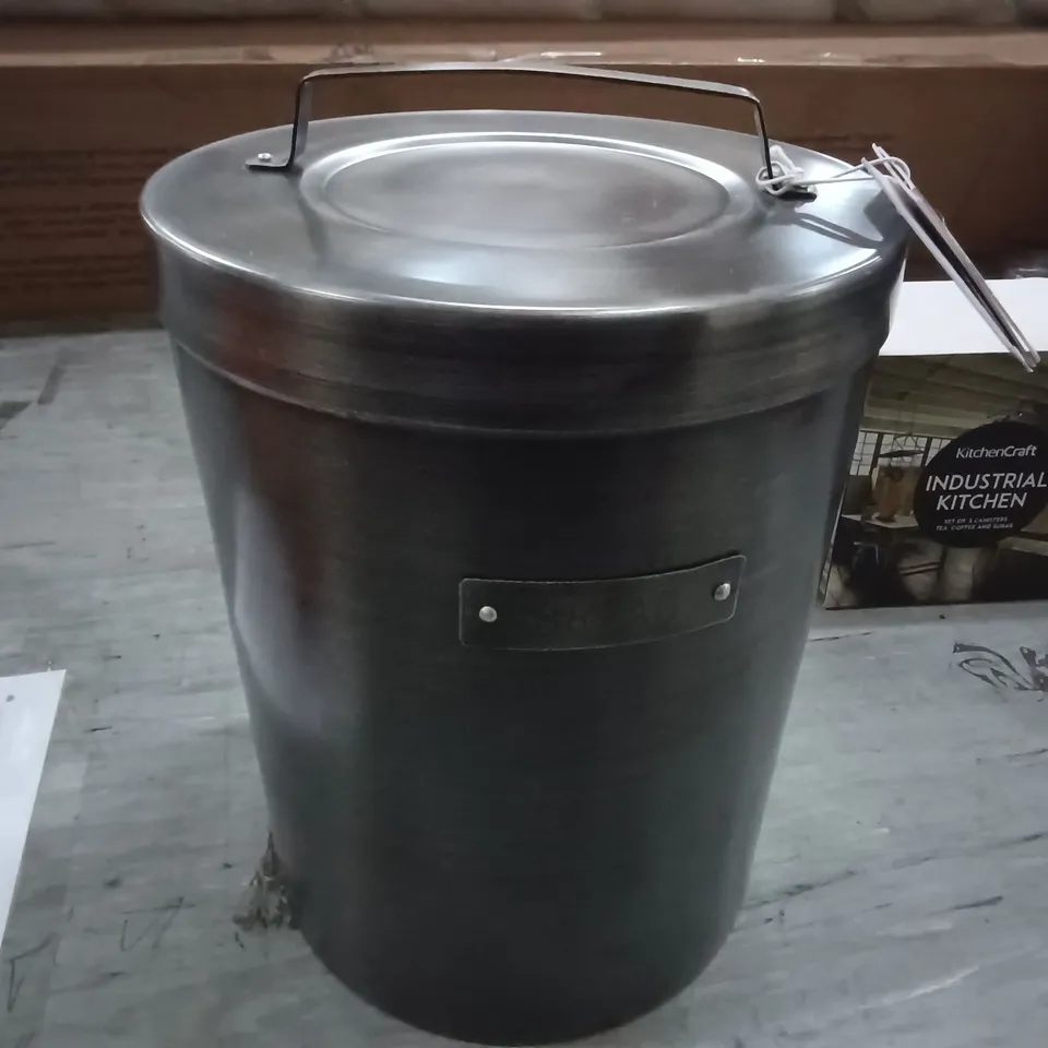 KITCHEN CRAFT INDUSTRIAL BREAD AND SET OF 3 CANISTERS