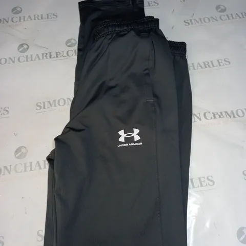 UNDER ARMOUR TRACKPANTS SIZE UNSPECIFIED