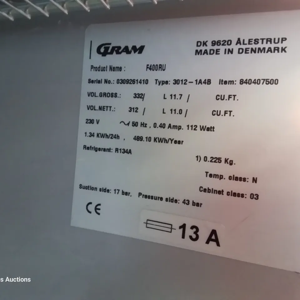 GRAM TALL COMMERCIAL FREEZER Model F400RU