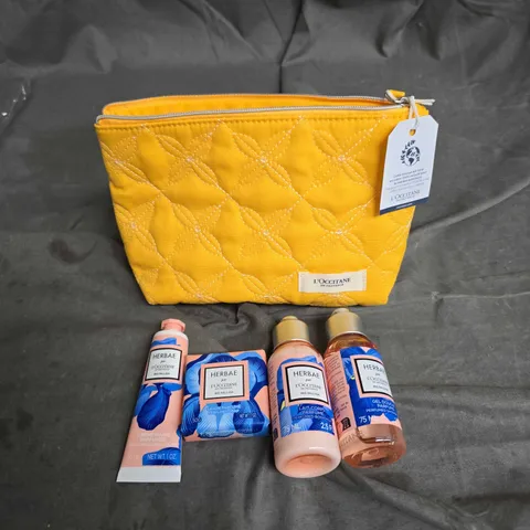 L'OCCITANE PALLIDA DISCOVERY POUCH