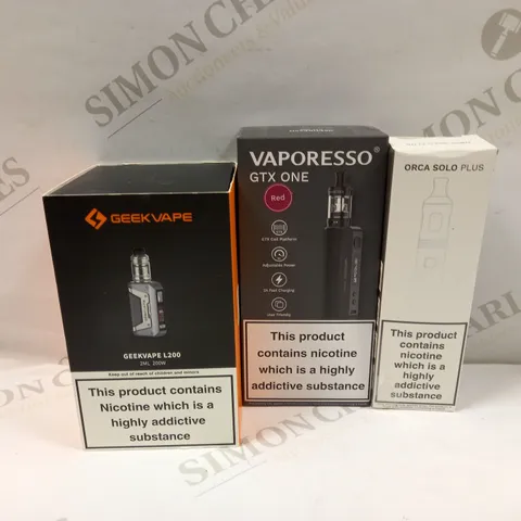 BOX OF APPROXMATELY 28 E-CIGARETTES AND LIQUIDS TO INCLUDE ORCA SOLO PLUS, VAPORESSO GTX ONE, GEEKVAPE L200, ETC
