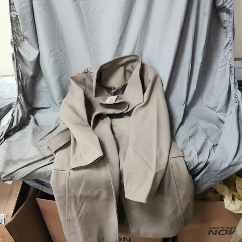 WILFRED FREE SIZE 18 GREY OVER COAT WITH ATTACHED BELT