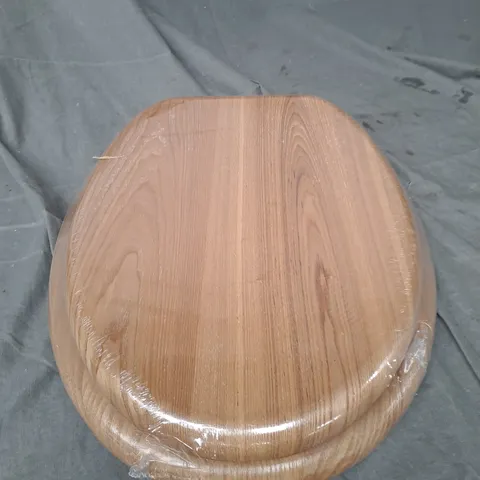 ANGEL SHIELD WOODEN TOILET SEAT