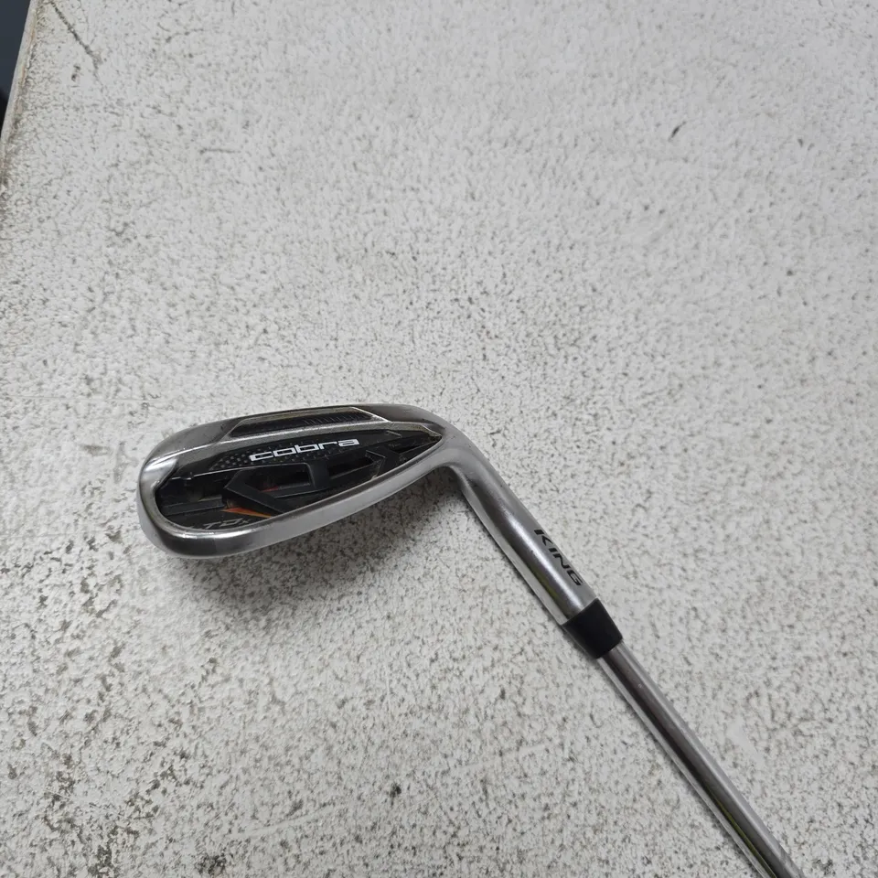 COBRA GOLF IRON – KBS TOUR 80 SHAFT DAMAGED HANDLE