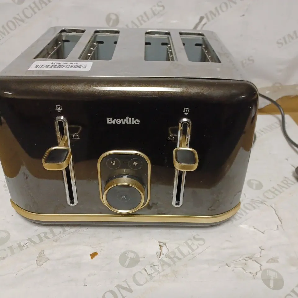 BREVILLE AURA 4 SLICE TOASTER