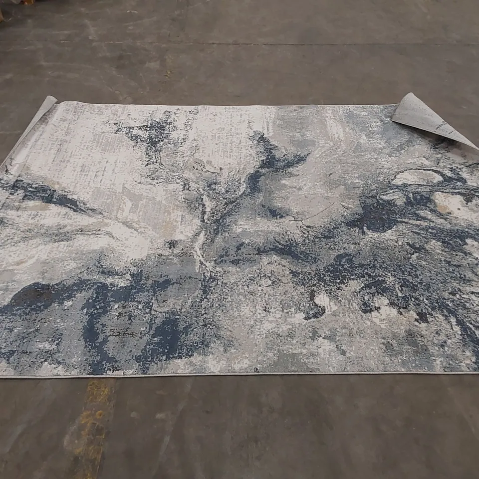 SURYA JOLIE ABSTRACT CLASH RUG // SIZE: 200 X 275cm