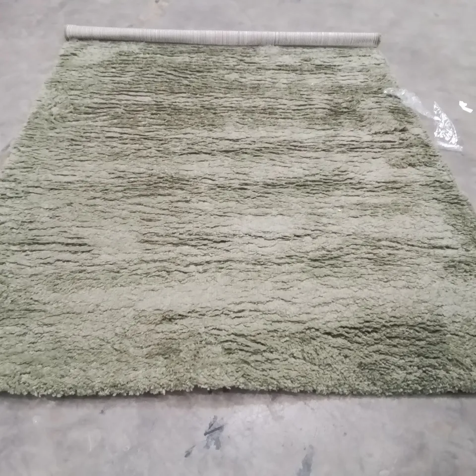 QUALITY DESIGNER AREA RUG - APPROXIMATELY 200X140CM
