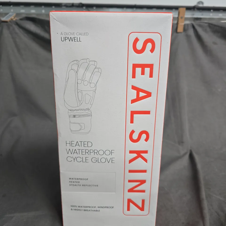 SEALSKINZ UPWELL HEATED WATERPROOF CYCLE GLOVE