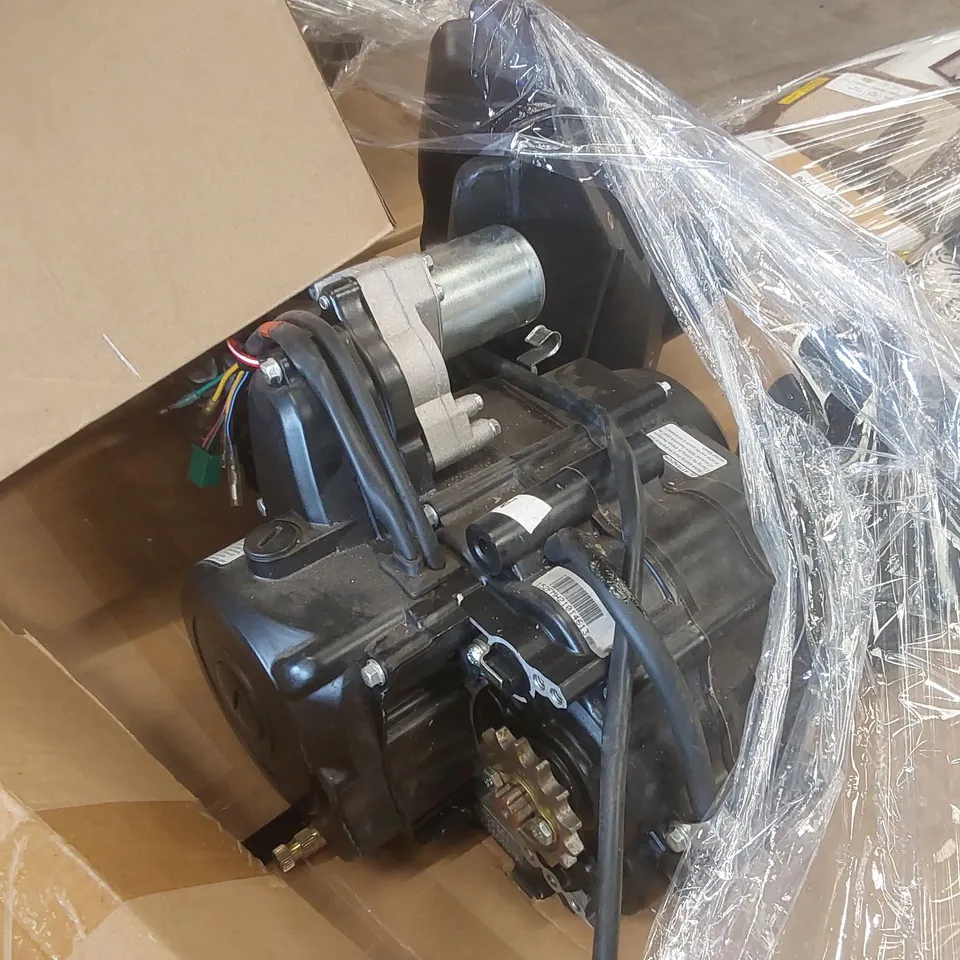 PALLET CONTAINING A VERY LARGE QUANTITY OF ASSORTED ITEMS INCLUDING: DC MOTORS, ENGINE PARTS, TOY CAR SEAT, TOY CAR FAIRINGS ECT