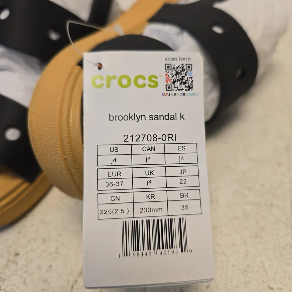 CROCS BROOKLYN SANDAL K – BLACK, UK CHILDREN'S 4