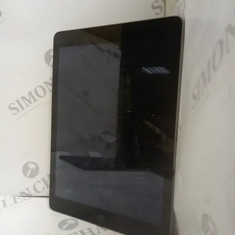 APPLE IPAD 5TH GEN MODEL A1822