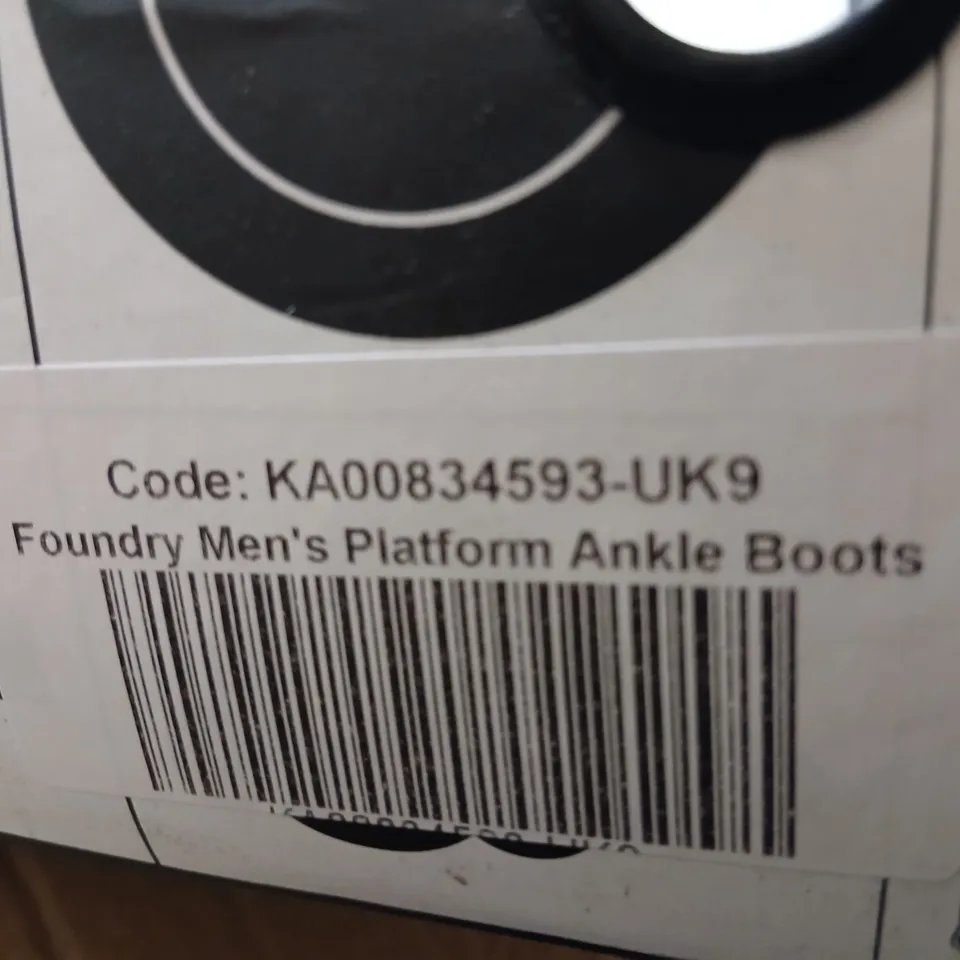 KOI FOUNDRY MEN'S PLATFORM ANKLE BOOTS – UK9