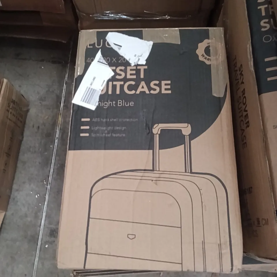 BOXED LUGG TRAVEL SUITCASE