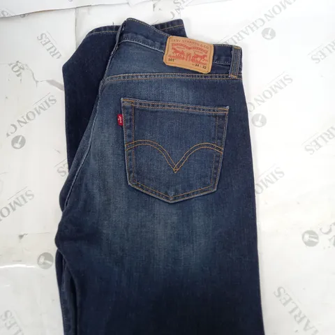 LEVIS STRAUSS DENIM JEANS SIZE W34 L32