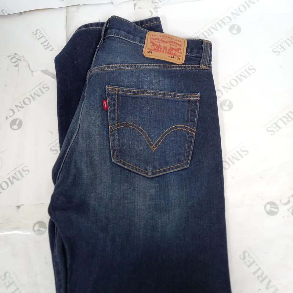 LEVIS STRAUSS DENIM JEANS SIZE W34 L32