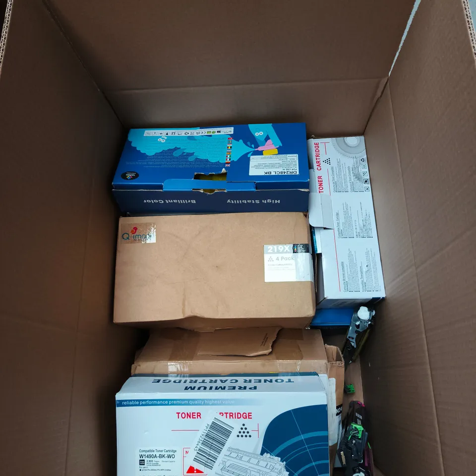BOX OF APPROXIMATELY 10 ASSORTED PRINTER CARTRIDGE PRODUCTS