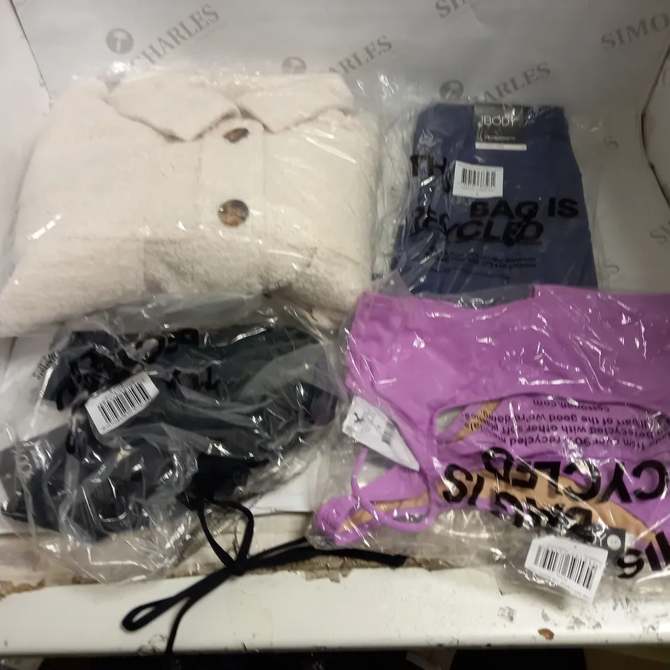 BOX OF 4 BRAND NEW COTTON:ON CLOTHES TO INCLUDE FLEECE, LEGGING, BIKINI ETC