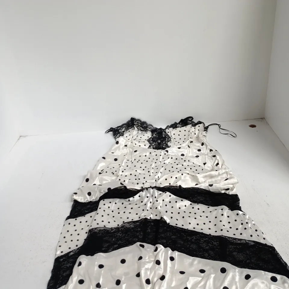NOBODY'S CHILD X POPPY DELEVINGNE – LAUREN LACE TRIM DRESS, WHITE, UK 16