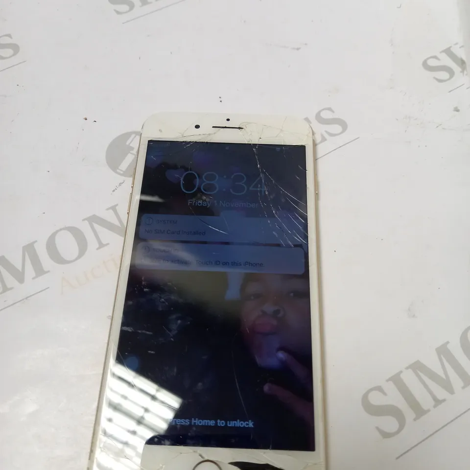 APPLE IPHONE 7 PLUS MODEL A1784