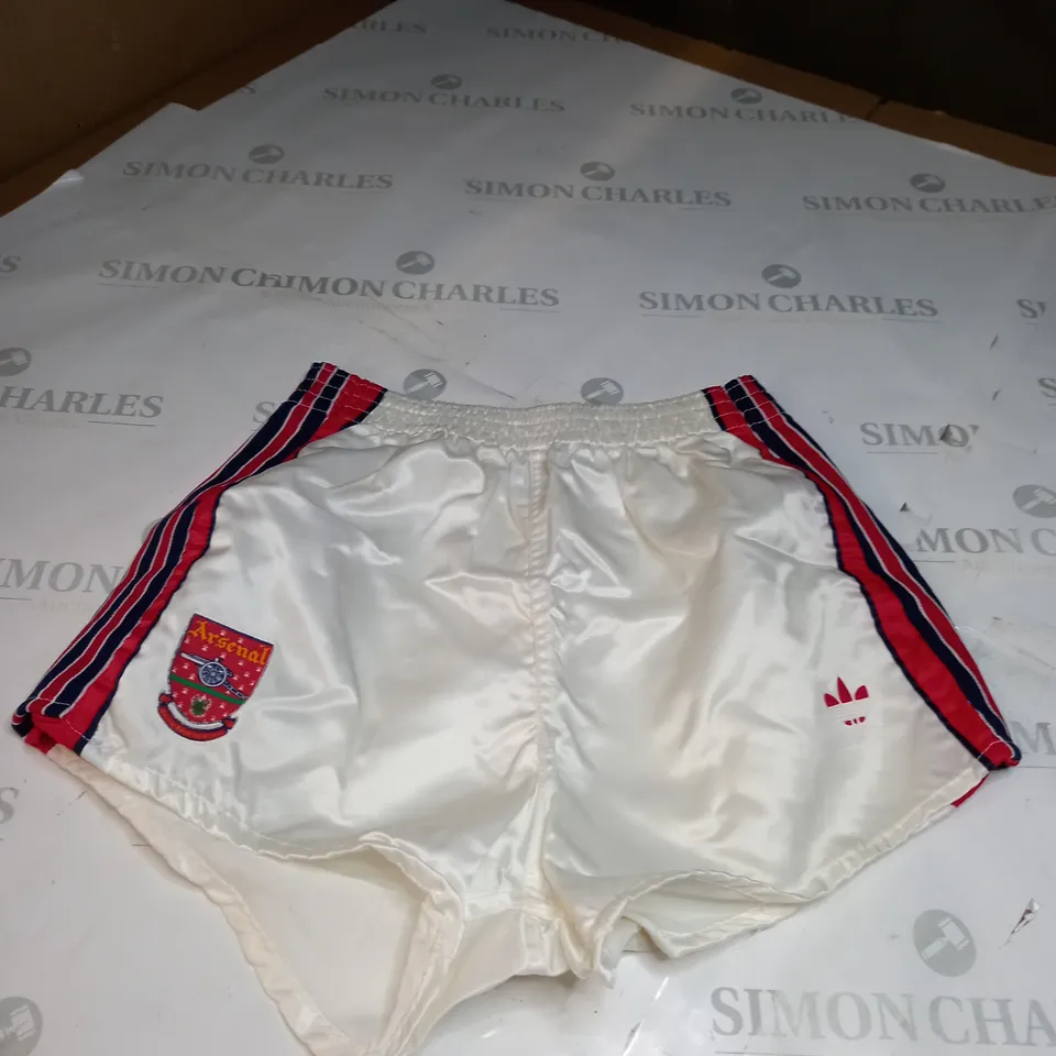 XL ARSENAL SHORTS 