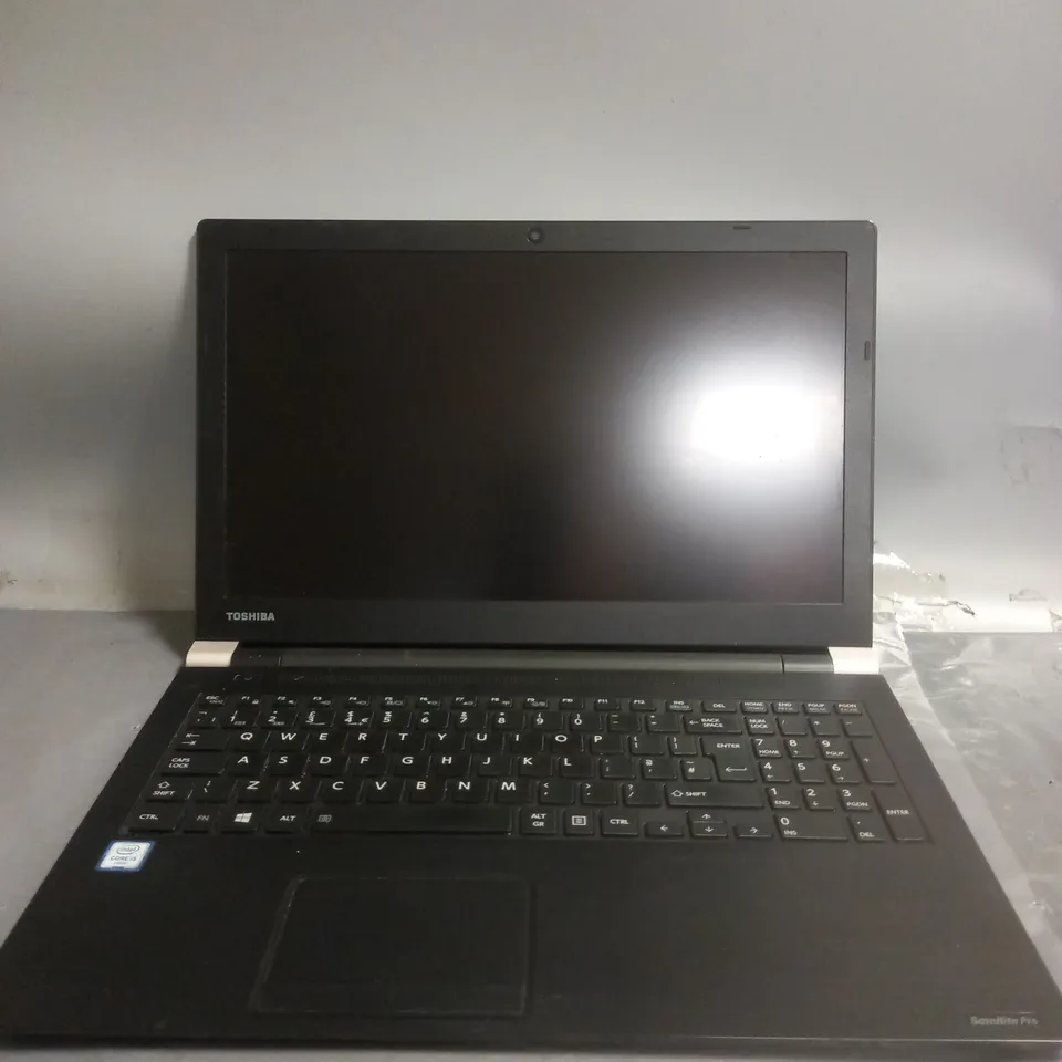 TOSHIBA SATELLITE PRO A50-C
