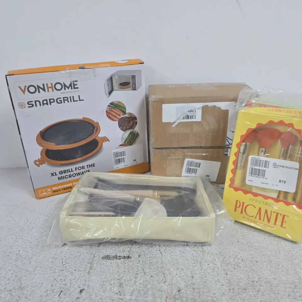 APPROXIMATELY 30 ASSORTED ITEMS TO INCLUDE SPECTRUM BRUSHES, VONHOME SNAPGRILL, TILI SALON SKIP, ETC - COLLECTION ONLY