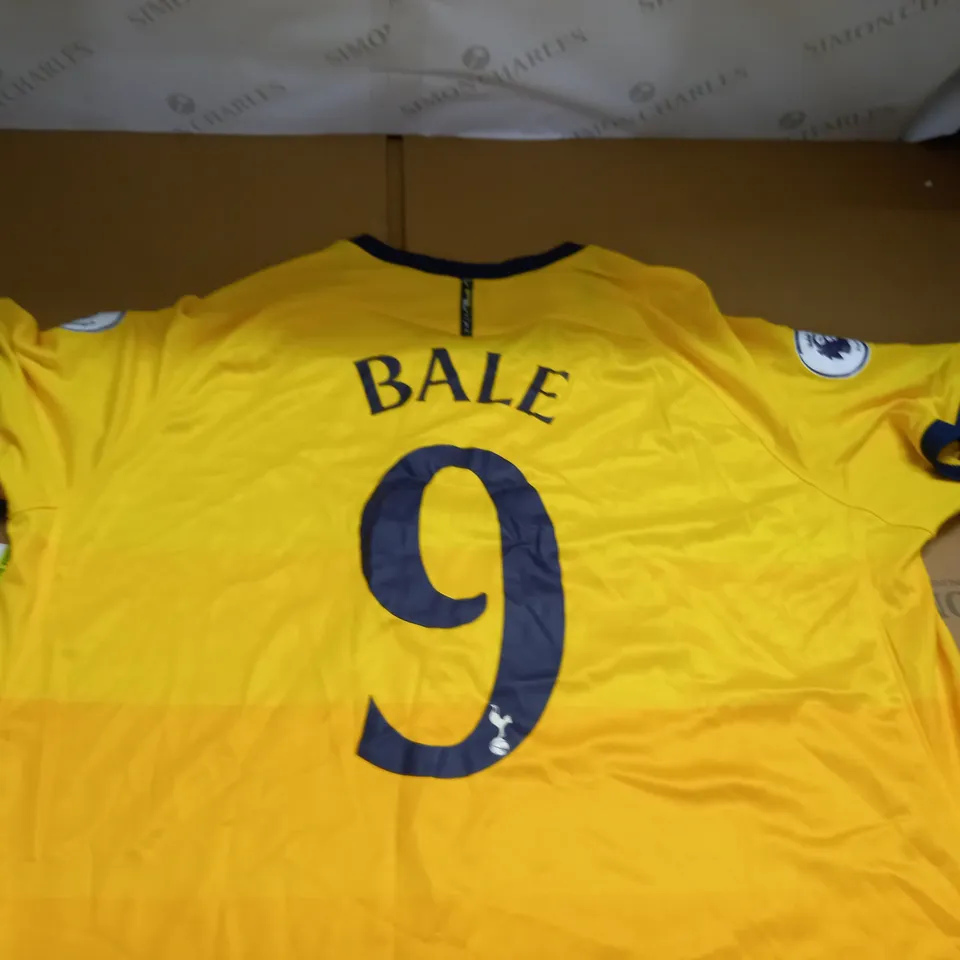 TOTTENHAM HOTSPURS YELLOW FOOTBALL SHIRT - XXL