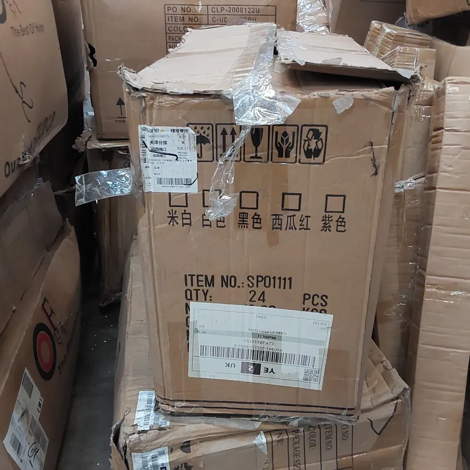 BOX OF PINK FAUX LEATHER MAKEUP BAGS (1 BOX)