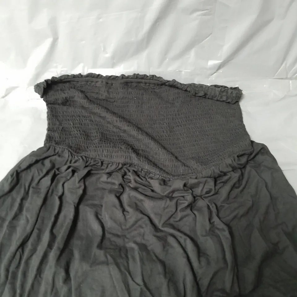 SHIRRED BANDEAU BEACH MINI DRESS - BLACK - 14