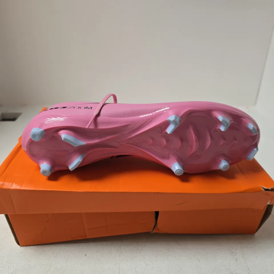 NIKE AIR ZOOM SKIN VAPOR 16 MAGIC FLAMINGO/BLACK UK 10 BOXED
