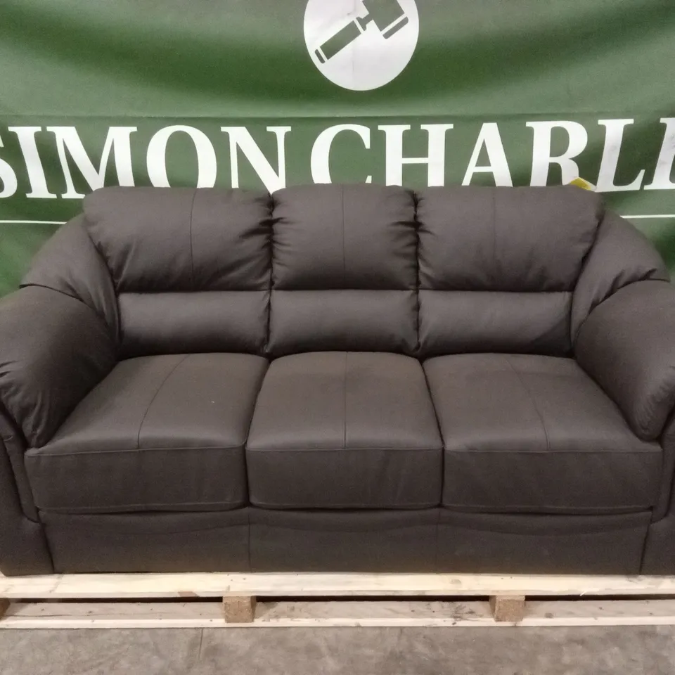 NAPLES ITALIAN LEATHER 3 SEATER SOFA RRP £1349